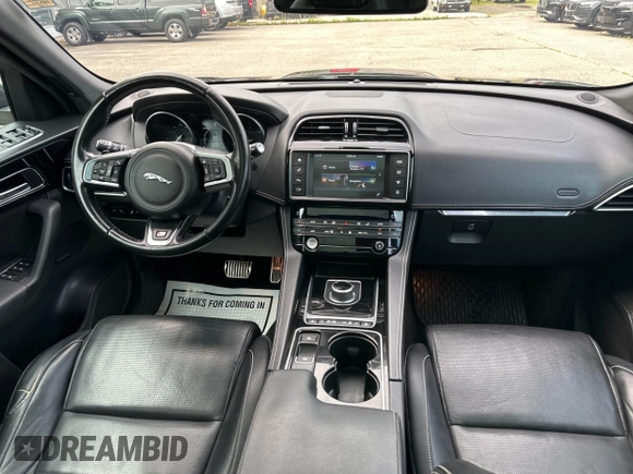 2017 Jaguar F-Pace 20d R-Sport с VIN SADCL2BN8HA088315, выставлен на аукционе IAAI как лот 42713068 с пробегом 77 319 миль миль и . История ставок и продаж доступна на DreamBid. Изображение 6.