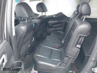 2010 Honda Pilot Touring with VIN 5FNYF4H8XAB015000, listed as a IAAI auction lot 41416718 with 1 mi miles. Bid and sale history available at carsss.com. Image 8.