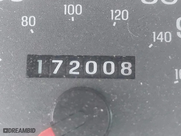 2004 Mercury Grand Marquis GS with VIN 2MEFM74W04X669087, listed as a IAAI auction lot 42090394 with 172,008 mi miles. Bid and sale history available at carsss.com. Image 7.