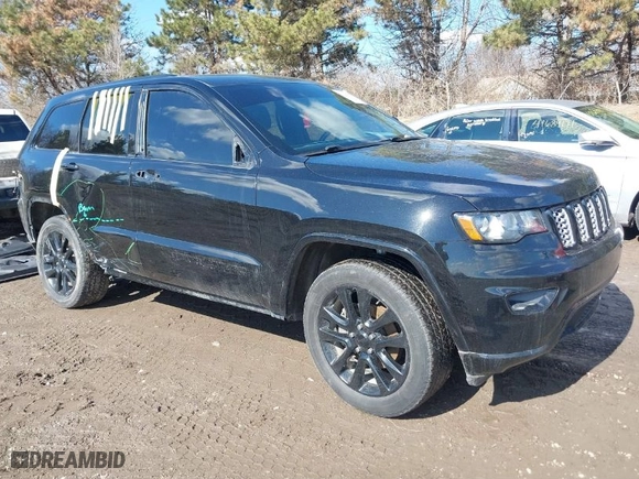 2018 Jeep Grand Cherokee Laredo E with VIN 1C4RJFAG8JC453706, listed as a IAAI auction lot 41688655 with 116,965 mi miles. Bid and sale history available at carsss.com. Image 1.