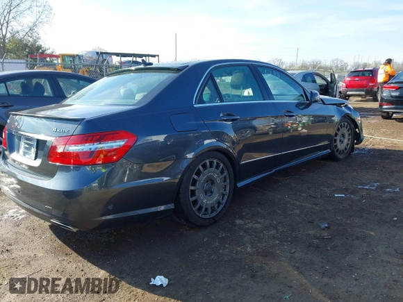 2011 Mercedes-Benz E 550 Luxury with VIN WDDHF9AB1BA506493, listed as a IAAI auction lot 41983216 with 106,071 mi miles and . Bid and sale history available at DreamBid. Image 4.