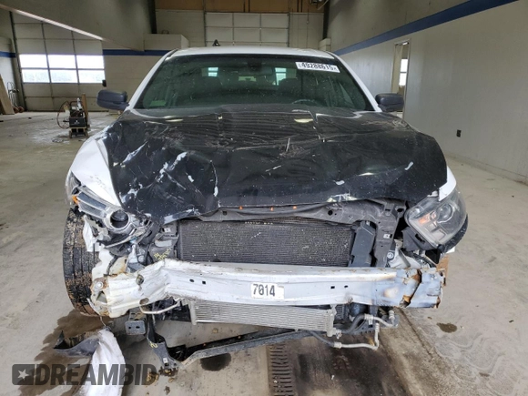 2019 Ford Police Interceptor z VIN 1FAHP2MK8KG108792, wystawiony jako Copart lot #49288615 z przebiegiem Nie podano mil oraz Szkoda całkowita • Salvage title. Historia ofert i sprzedaży dostępna na DreamBid. Obrazek 5.