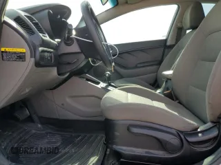 2015 Kia Forte LX with VIN KNAFK4A62F5362709, listed as a Copart auction lot 54345355 with 101,900 mi miles and Salvage Title. Bid and sale history available at carsss.com. Image 7.