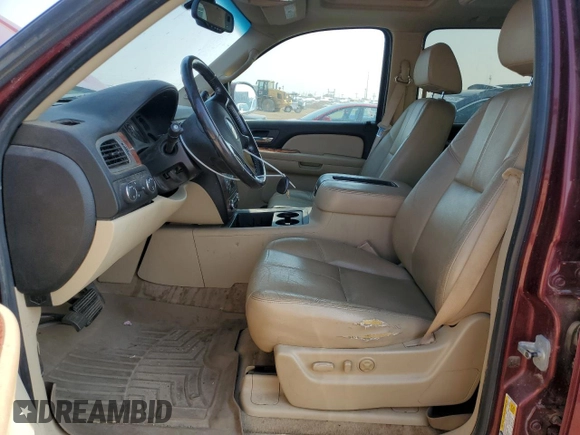 2008 Chevrolet Suburban LTZ with VIN 3GNFK16378G134899, listed as a Copart auction lot 64691114 with 255,400 mi miles and Salvage Title. Bid and sale history available at carsss.com. Image 7.