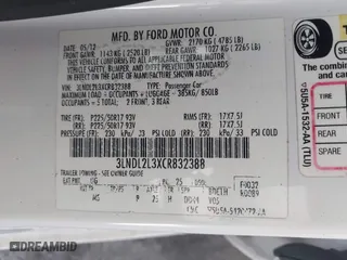 2012 Lincoln MKZ Hybrid with VIN 3LNDL2L3XCR832388, listed as a IAAI auction lot 42065660 with 196,940 mi miles. Bid and sale history available at carsss.com. Image 9.