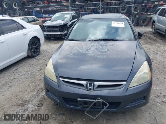 2007 Honda Accord LX with VIN 1HGCM56457A006603, listed as a IAAI auction lot 41960839 with 391,598 mi miles and . Bid and sale history available at DreamBid. Image 13.