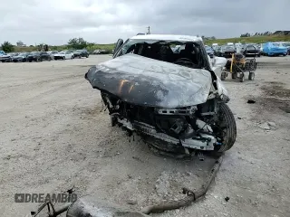 2020 Chevrolet Blazer RS z VIN 3GNKBERS2LS631437, wystawiony jako Copart lot #85185324 z przebiegiem Nie podano mil oraz Nie do naprawy • Non repairable. Historia ofert i sprzedaży dostępna na DreamBid. Obrazek 12.