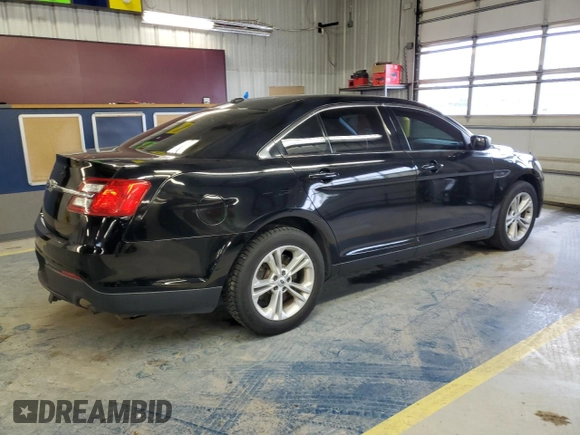 2017 Ford Police Interceptor with VIN 1FAHP2MT6HG123700, listed as a Copart auction lot 55842085 with 165,463 mi miles and Clean title. Bid and sale history available at DreamBid. Image 3.