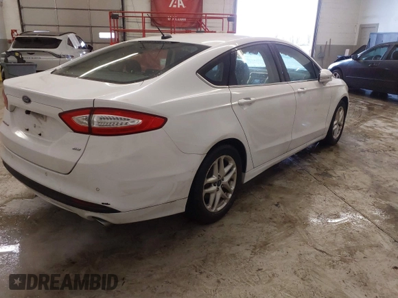 2013 Ford Fusion SE with VIN 3FA6P0H78DR268040, listed as a IAAI auction lot 41524125 with 172,712 mi miles. Bid and sale history available at carsss.com. Image 4.