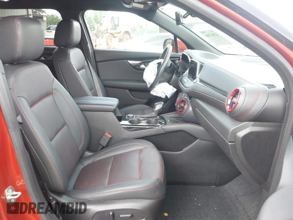 2021 Chevrolet Blazer RS with VIN 3GNKBKRS1MS547173, listed as a IAAI auction lot 42462368 with 56,115 mi miles and . Bid and sale history available at DreamBid. Image 5.