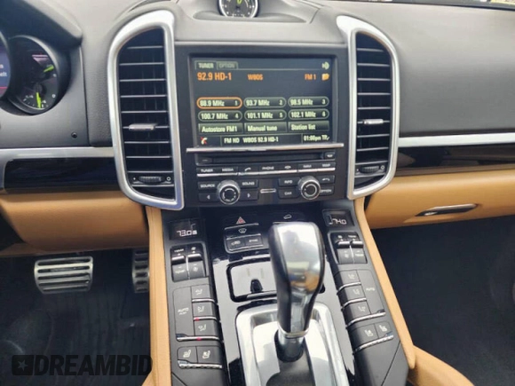 2016 Porsche Cayenne S E-Hybrid with VIN WP1AE2A23GLA63912, listed as a Copart auction lot 49523665 with 114,237 mi miles and Clean title. Bid and sale history available at DreamBid. Image 9.
