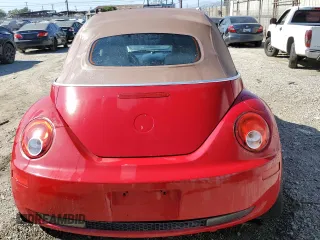 2008 Volkswagen Beetle SE with VIN 3VWRF31YX8M409057, listed as a Copart auction lot 64021115 with 137,841 mi miles and Salvage title. Bid and sale history available at DreamBid. Image 6.