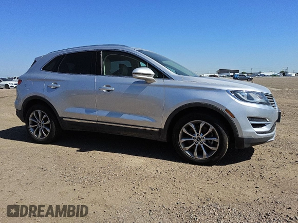 2017 Lincoln MKC Select with VIN 5LMTJ2DH7HUL41110, listed as a Copart auction lot 61003125 with 87,150 mi miles and Clean title. Bid and sale history available at DreamBid. Image 4.