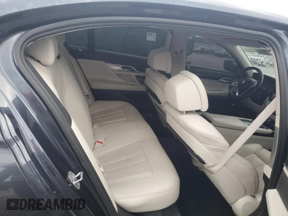 2018 BMW 7 Series 740i with VIN WBA7E2C54JG742085, listed as a Copart auction lot 80887894 with 0 mi miles and Salvage Title. Bid and sale history available at carsss.com. Image 10.