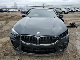 2020 BMW M8 z VIN WBSAE0C0XLCD01469, wystawiony jako Copart lot #47221453 z przebiegiem Nie podano mil oraz . Historia ofert i sprzedaży dostępna na DreamBid. Obrazek 5.