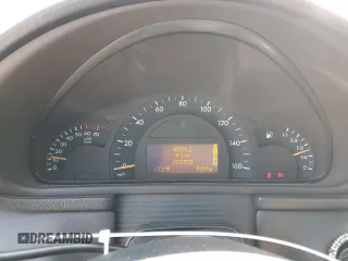 2004 Mercedes-Benz C 240 с VIN WDBRF61J94F503303, выставлен на аукционе Copart как лот 57877645 с пробегом 193 702 миль миль и Списание • Salvage title. История ставок и продаж доступна на DreamBid. Изображение 9.