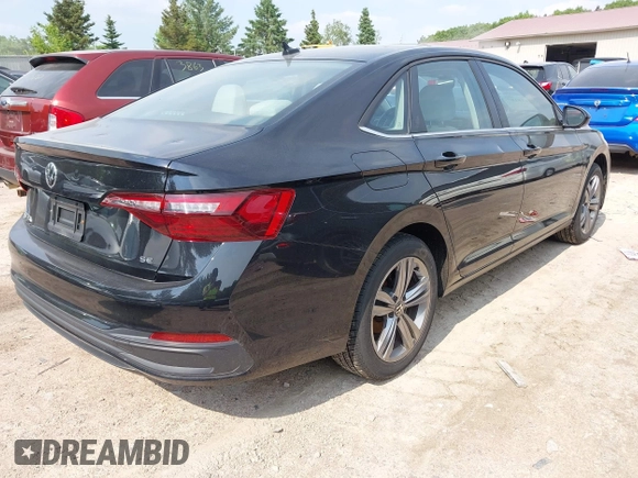 2022 Volkswagen Jetta SE with VIN 3VW7M7BU5NM011041, listed as a IAAI auction lot 42418167 with 71,415 mi miles and . Bid and sale history available at DreamBid. Image 4.