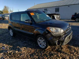 2013 Kia Soul + with VIN KNDJT2A61D7749641, listed as a Copart auction lot 80124214 with 181,476 mi miles and Salvage Title. Bid and sale history available at DreamBid. Image 4.