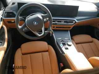 2023 BMW i4 eDrive40 with VIN WBY73AW06PFP85519, listed as a Copart auction lot 46421604 with 18,752 mi miles. Bid and sale history available at carsss.com. Image 8.