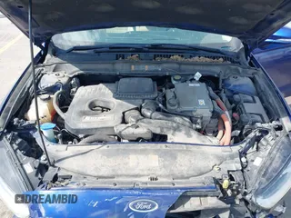 2014 Ford Fusion SE Hybrid с VIN 3FA6P0LU9ER129016, выставлен на аукционе IAAI как лот 42269103 с пробегом 170 001 миль миль и . История ставок и продаж доступна на DreamBid. Изображение 10.