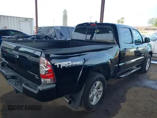 2015 Toyota Tacoma PreRunner with VIN 3TMKU4HNXFM046963, listed as a IAAI auction lot 41855850 with 39,213 mi miles and . Bid and sale history available at DreamBid. Image 4.