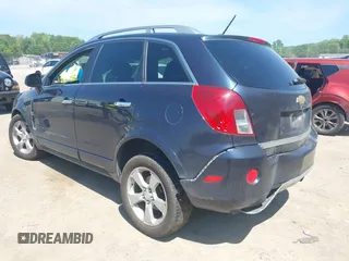 2015 Chevrolet Captiva Sport LT with VIN 3GNAL3EK8FS517269, listed as a IAAI auction lot 42122748 with 123,229 mi miles and . Bid and sale history available at carsss.com. Image 3.
