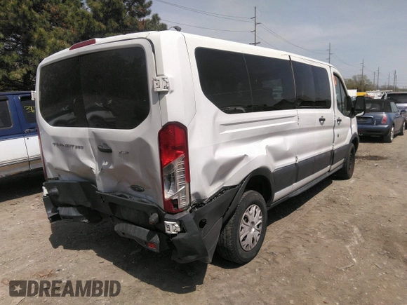 2015 Ford Transit XL с VIN 1FBZX2ZM7FKA31185, выставлен на аукционе IAAI как лот 36403910 с пробегом 193 000 миль миль и . История ставок и продаж доступна на DreamBid. Изображение 4.