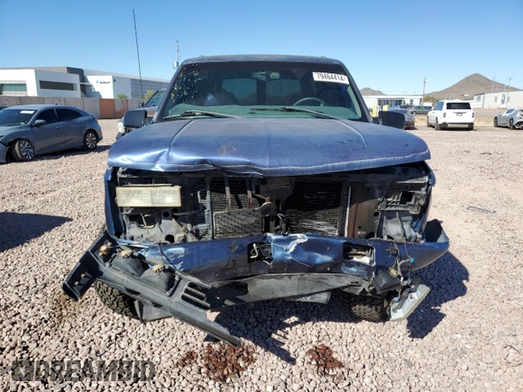 2000 Chevrolet Tahoe Z71 with VIN 1GNEK13R7YR152646, listed as a Copart auction lot 79464414 with 199,966 mi miles and Salvage title. Bid and sale history available at DreamBid. Image 5.