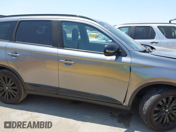 2020 Mitsubishi Outlander SE with VIN JA4AD3A39LZ034984, listed as a IAAI auction lot 42431048 with 102,314 mi miles and . Bid and sale history available at DreamBid. Image 14.