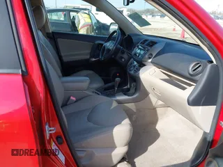 2007 Toyota RAV4 Limited with VIN JTMBK31V176018450, listed as a IAAI auction lot 41811887 with 171,059 mi miles. Bid and sale history available at carsss.com. Image 5.