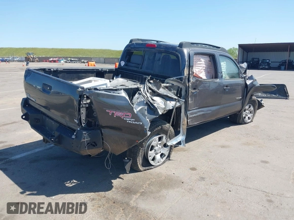 2011 Toyota Tacoma with VIN 5TFLU4EN6BX008627, listed as a IAAI auction lot 42033587 with 179,083 mi miles. Bid and sale history available at carsss.com. Image 4.