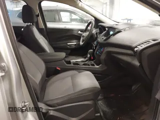 2017 Ford Escape SE with VIN 1FMCU0GD7HUD18367, listed as a IAAI auction lot 41695099 with 54,185 mi miles. Bid and sale history available at carsss.com. Image 5.