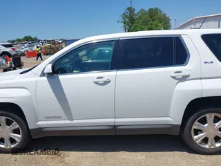 2017 GMC Terrain SLE z VIN 2GKALMEK1H6333053, wystawiony jako IAAI lot #42329623 z przebiegiem 155 716 mil mil oraz . Historia ofert i sprzedaży dostępna na DreamBid. Obrazek 14.