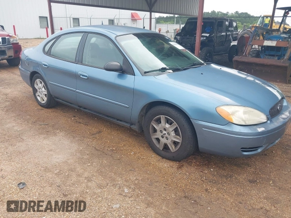 2006 Ford Taurus SE with VIN 1FAHP53226A245951, listed as a IAAI auction lot 42389703 with Not provided miles and . Bid and sale history available at DreamBid. Image 1.