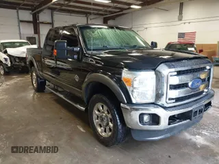 2014 Ford Super Duty F-250 SRW XL with VIN 1FT7W2BT1EEB23901, listed as a IAAI auction lot 41247181 with 195,851 mi miles. Bid and sale history available at carsss.com. Image 1.