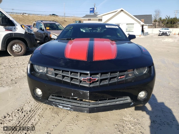 2010 Chevrolet Camaro 1LT with VIN 2G1FB1EV1A9170124, listed as a Copart auction lot 48291775 with 77,981 mi miles and Salvage Title. Bid and sale history available at carsss.com. Image 5.