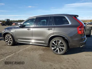 2023 Volvo XC90 Plus with VIN YV4062PN9P1984620, listed as a Copart auction lot 84112814 with 15,422 mi miles and Salvage Title. Bid and sale history available at carsss.com. Image 2.