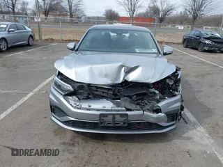 2021 Volkswagen Jetta S z VIN 3VW6T7BU3MM020687, wystawiony jako IAAI lot #41621894 z przebiegiem 25 837 mil mil oraz . Historia ofert i sprzedaży dostępna na DreamBid. Obrazek 12.