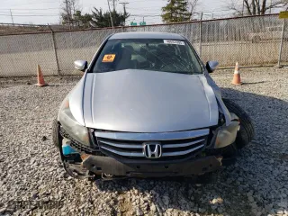 2011 Honda Accord Sdn SE with VIN 1HGCP2F63BA042905, listed as a Copart auction lot 48682095 with 146,331 mi miles and Salvage Title. Bid and sale history available at carsss.com. Image 5.