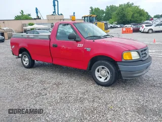 2004 Ford F-150 XL с VIN 2FTRF17W04CA88262, выставлен на аукционе IAAI как лот 42312475 с пробегом 84 272 миль миль и . История ставок и продаж доступна на DreamBid. Изображение 1.