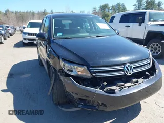 2012 Volkswagen Tiguan SEL with VIN WVGAV7AX4CW524596, listed as a IAAI auction lot 42042966 with 100,986 mi miles and . Bid and sale history available at DreamBid. Image 6.