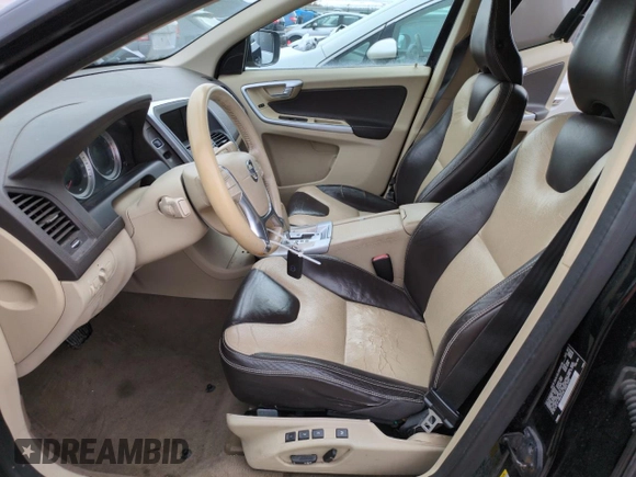2012 Volvo XC60 3.0L with VIN YV4902DZ9C2263122, listed as a Copart auction lot 49008965 with 164,453 mi miles and Clean Title. Bid and sale history available at carsss.com. Image 7.
