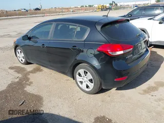 2016 Kia Forte LX z VIN KNAFK5A8XG5572547, wystawiony jako IAAI lot #42087463 z przebiegiem 65 941 mil mil oraz . Historia ofert i sprzedaży dostępna na DreamBid. Obrazek 3.