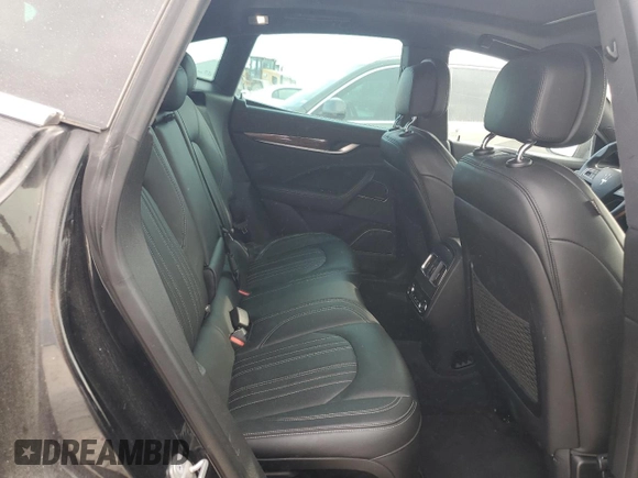 2017 Maserati Levante S z VIN ZN661YUL4HX248022, wystawiony jako Copart lot #48229455 z przebiegiem 66 820 mil mil oraz Szkoda całkowita • Salvage title. Historia ofert i sprzedaży dostępna na DreamBid. Obrazek 11.
