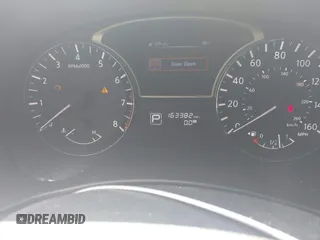 2014 Nissan Pathfinder SL with VIN 5N1AR2MN5EC657311, listed as a IAAI auction lot 42741251 with 163,382 mi miles and . Bid and sale history available at DreamBid. Image 7.