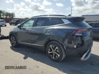 2025 Kia Sportage EX with VIN 5XYK33DF2SG242298, listed as a Copart auction lot 52529235 with 2,248 mi miles and Salvage Title. Bid and sale history available at carsss.com. Image 2.