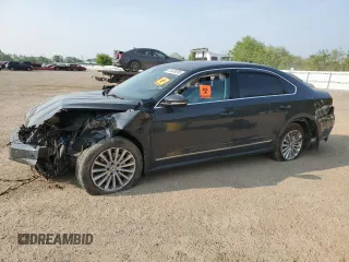 2017 Volkswagen Passat SE with VIN 1VWBT7A36HC027132, listed as a Copart auction lot 59439365 with 108,705 mi miles and Salvage title. Bid and sale history available at DreamBid. Image 1.