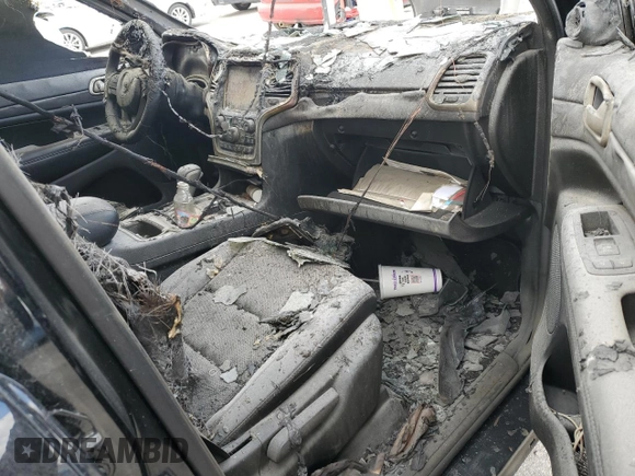 2018 Jeep Grand Cherokee Altitude with VIN 1C4RJEAG4JC192956, listed as a Copart auction lot 48311615 with Not provided miles and Salvage title. Bid and sale history available at DreamBid. Image 8.