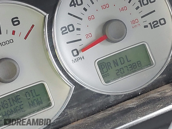 2006 Ford Escape Hybrid with VIN 1FMCU96H16KC81995, listed as a IAAI auction lot 42220504 with 207,388 mi miles and . Bid and sale history available at DreamBid. Image 7.