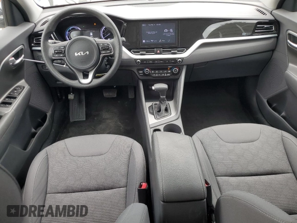 2022 Kia Niro LXS with VIN KNDCB3LCXN5539265, listed as a Copart auction lot 47728085 with 54,827 mi miles and Salvage Title. Bid and sale history available at carsss.com. Image 8.